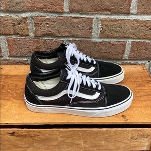 Vans Old Sokol Black and white